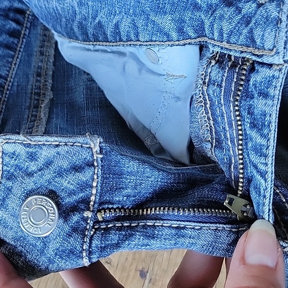 Personal Identity Junior's Size 9 Jeans - Picture 5 of 6
